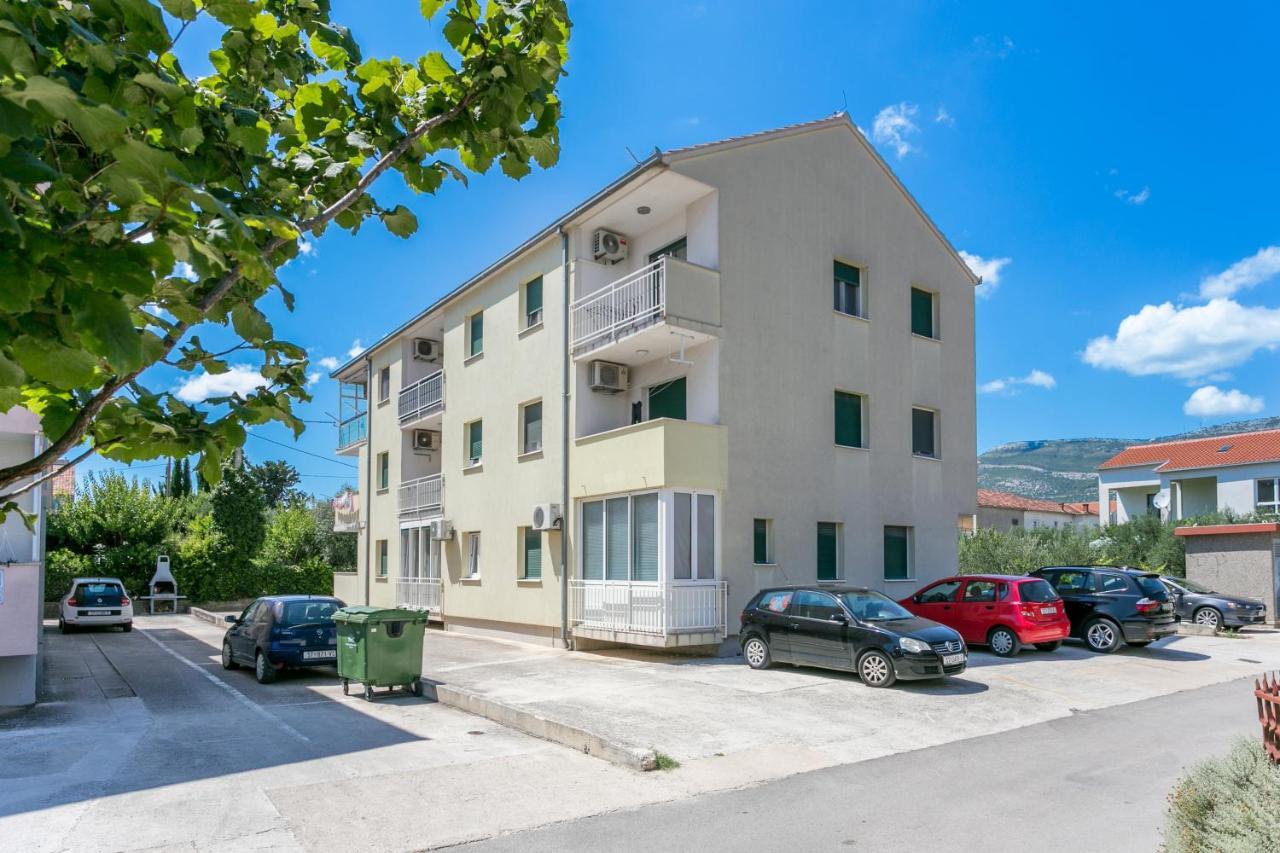 With A Parking Space Kastel Stari, - 17964 *